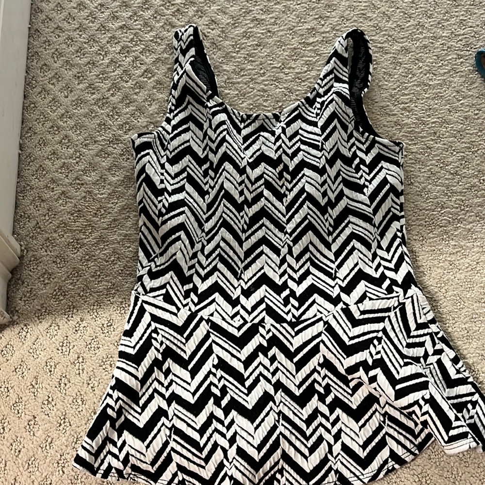 Black and white peplum top